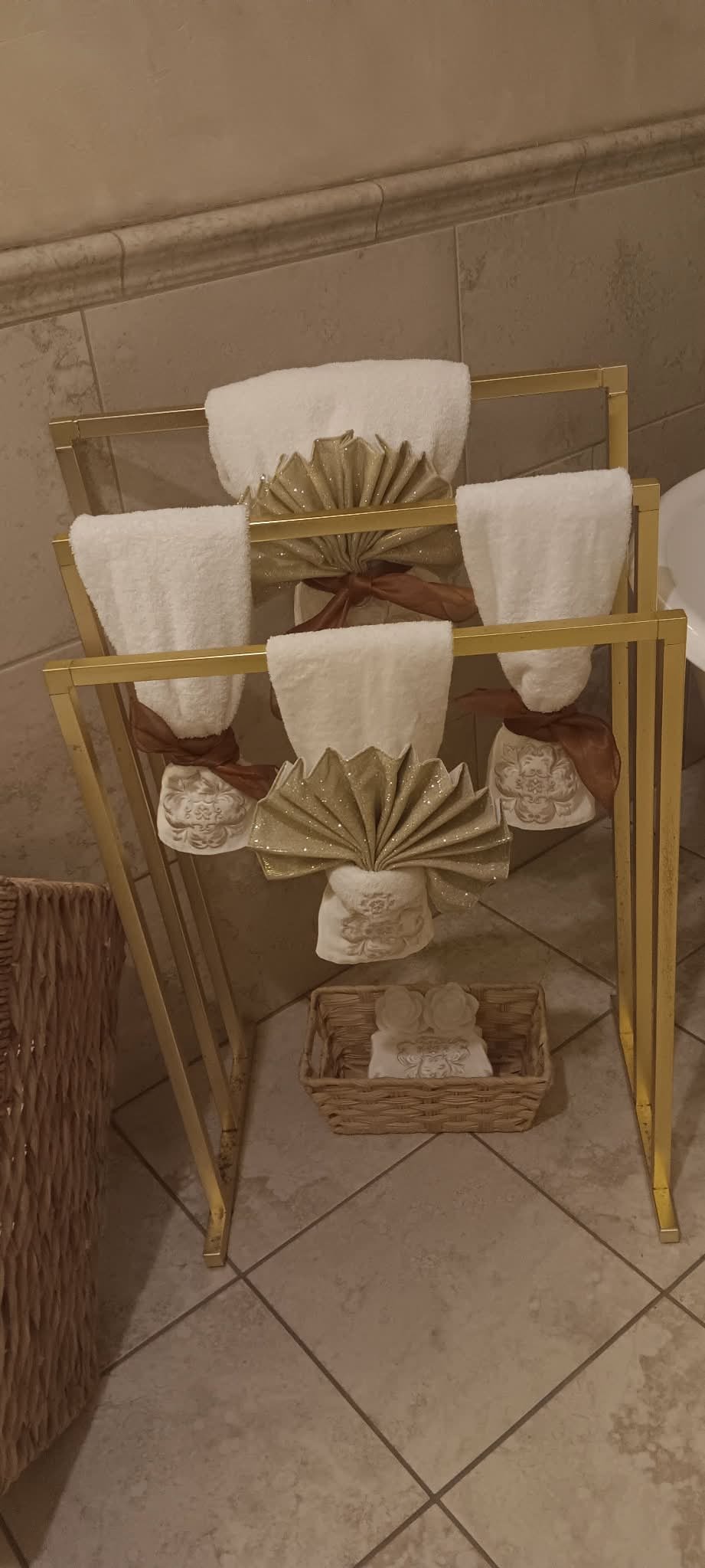 Decorative towel display with fan folds